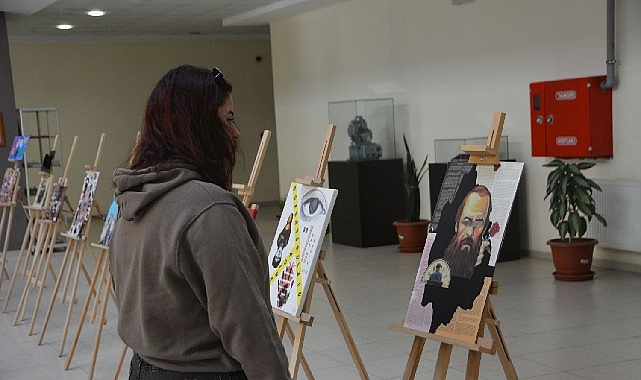 EÜ İletişim Fakültesinde “Uluslararası Kolaj Sergisi” açıldı