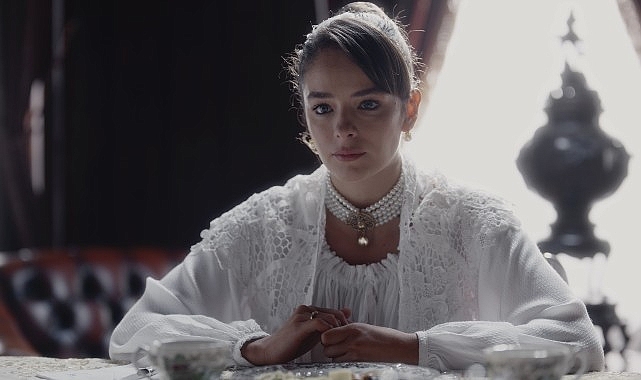 26 Nisan’da Vizyona Girecek ‘Cadı’ Filminden Güçlü Kadın Karakterlerin Yer Aldığı Çarpıcı Yeni Teaser Paylaşıldı