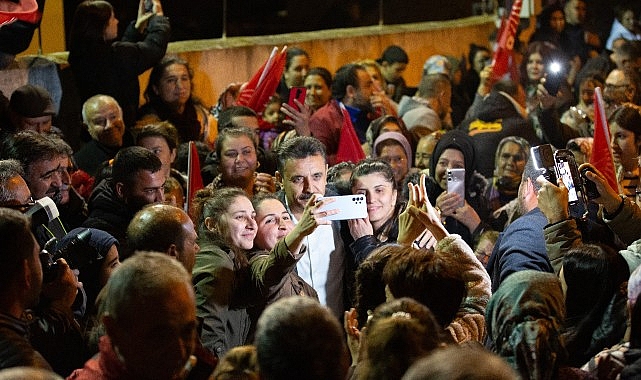 Kabakumlu hemşehrileri Başkan Kırgöz’ü bağrına bastı.