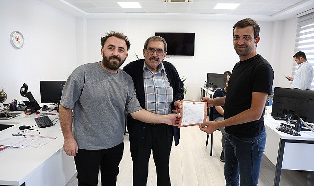 Kartepe Derbent’te 436 konutun tapuları dağıtılıyor