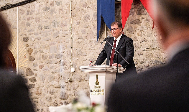 Başkan Tugay’dan yeni yıl mesajı “İyiliği çoğalttığımız bir yıl olsun”