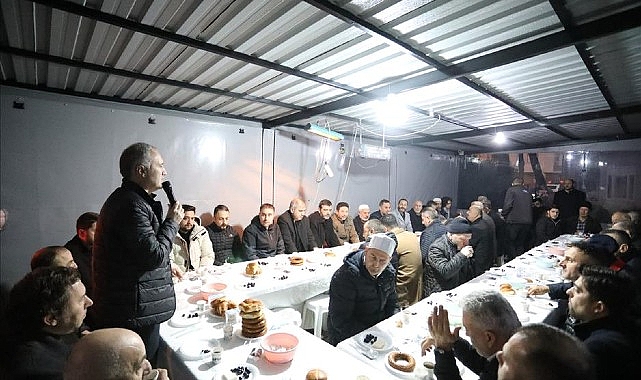 Bereket Sofrası Mevlana Camiinde Kuruldu