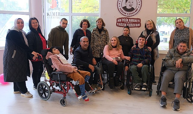 Kemer Belediyesi’nden anlamlı günde, anlamlı program