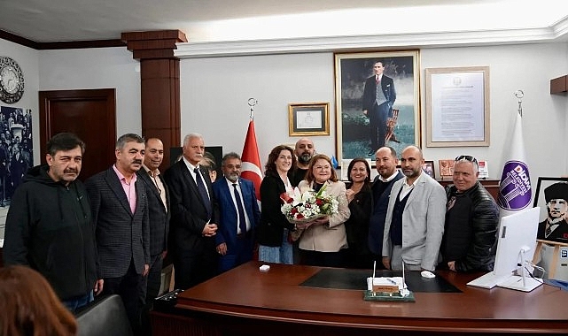 Sivaslılar Kültür ve Dayanışma Derneği Ege Bölgesi ilçe federasyon başkanları ve üyeleri Didim Belediye Başkanı Hatice Gençay’ı ziyaret etti.