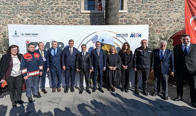 Başkan Tugay “Afet Koordinasyon Çalıştayı”nın açılışını yaptı “Afete hazır olmamız gerekiyor”