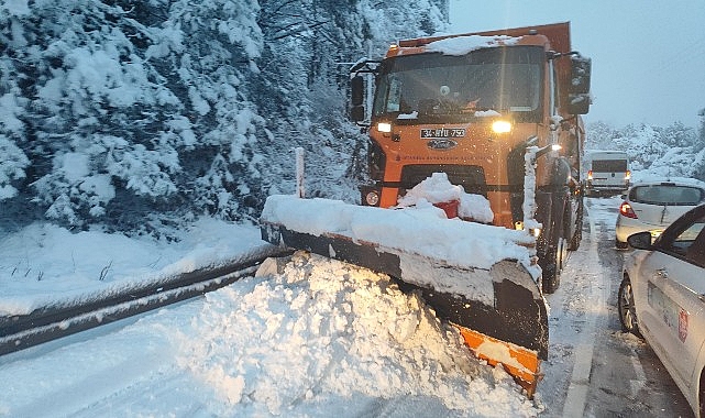 İstanbul Trafik Raporu: Kar Yağışı Yoğunluğa Neden Oldu