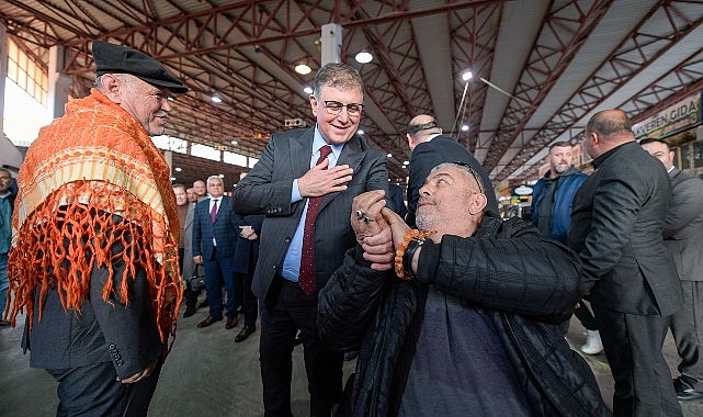 Başkan Cemil Tugay canlı yayında açıkladı İzmir Büyükşehir Belediyesi ramazanda destek ve dayanışmayı büyütüyor