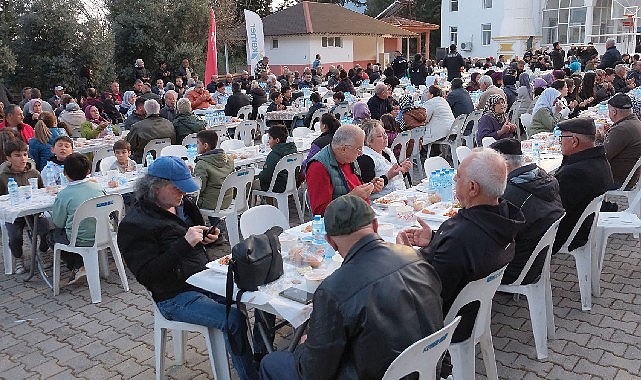 Başkan Topaloğlu’ndan Beycik’te iftar