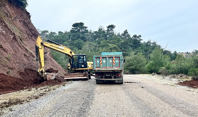Büyükşehir’in Yol Çalışmaları Hız Kesmeden Sürüyor