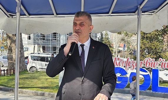 Gölcük’te kadınlar günü törenle kutlandı