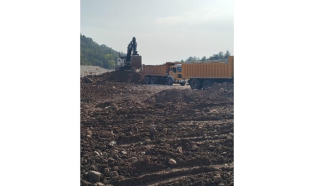 Göynük’te yol çalışması