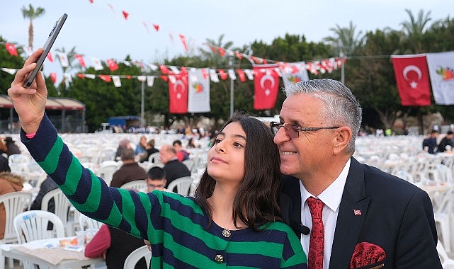 Kemer iftarda buluştu