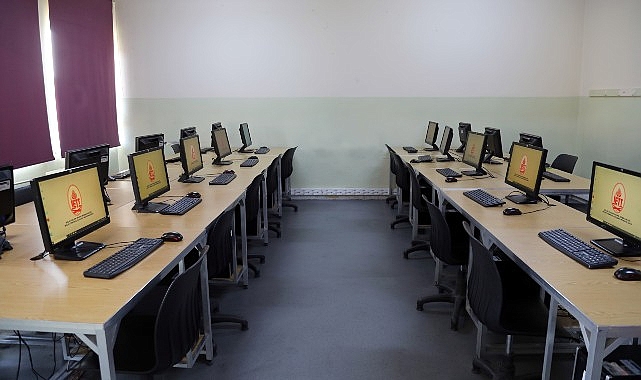 İETT’den Eğitime Destek