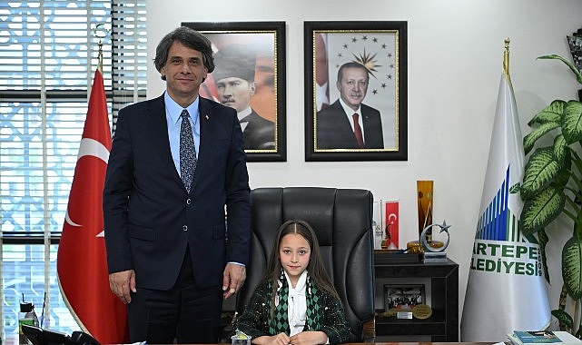 Kartepe’de Başkanlık Koltuğu Minik İkra’ya Emanet