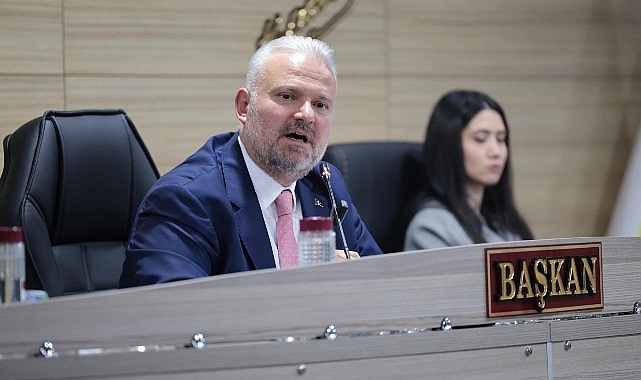 Pehlivan: Belediye ailemle tarih yazdık!